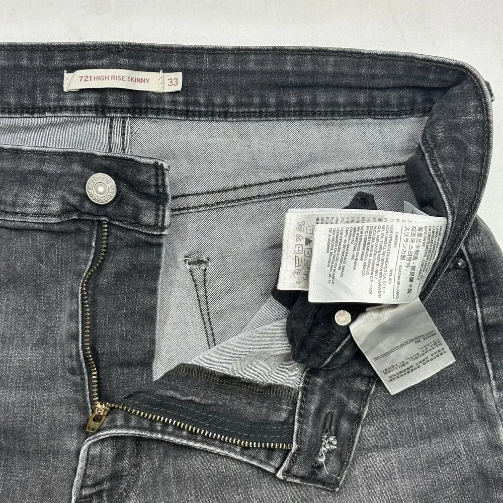 Levi's 721 Women's High‎ Rise Skinny Jeans Size 33 Waterless Stretch Denim Black